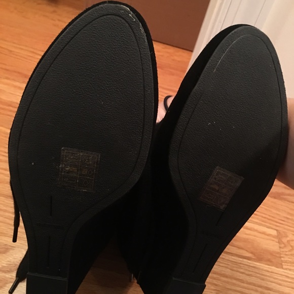 Booties - Picture 3 of 5